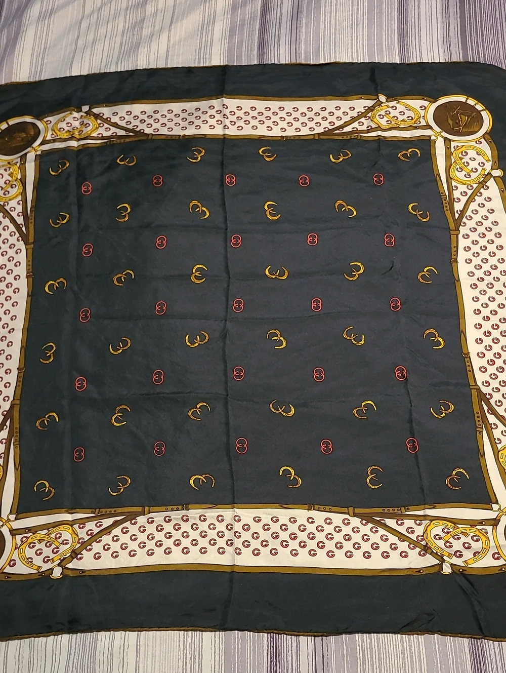 Vintage Gucci 100% Pure Silk Scarf Equestrian GG Logo Horse Head Medallions